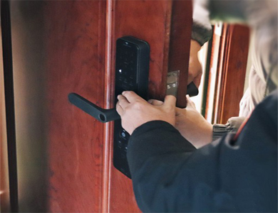 柳城24小时上门开锁公司